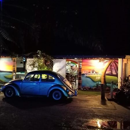 Hostel Rainbow Bed N Bfast Pantai Cenang  Zewnętrze zdjęcie