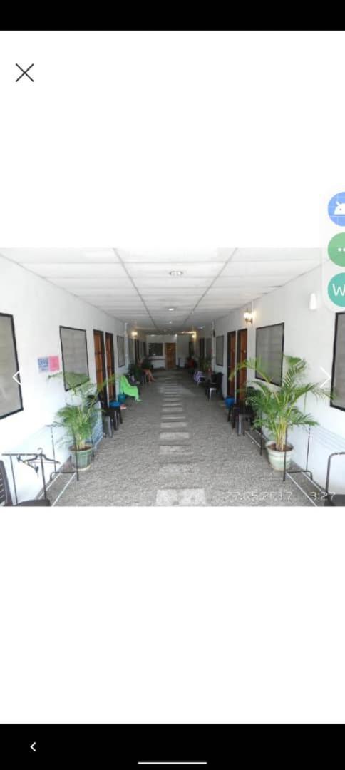 Hostel Rainbow Bed N Bfast Pantai Cenang  Zewnętrze zdjęcie